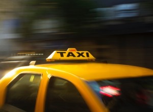 В Екатеринбурге цены на такси выросли в два раза