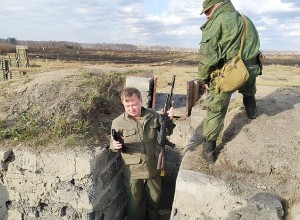 Депутат Гордумы Екатеринбурга призвал детей учиться стрелять из автомата и рыть блиндажи