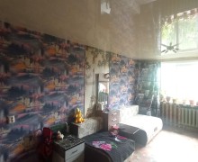 Продам квартиру улица 8 Марта 179Г