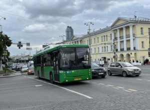 В автобусах Екатеринбурга орудуют воровки