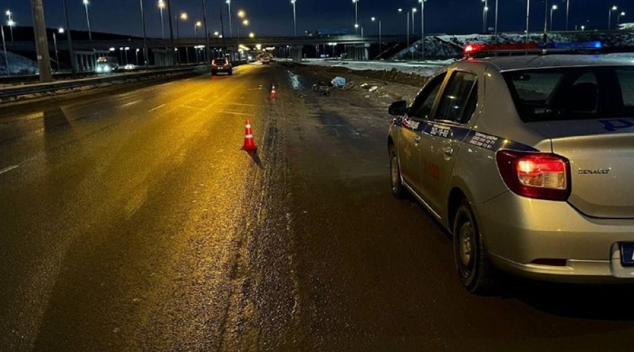 В Екатеринбурге неизвестный насмерть сбил велосипедиста и скрылся