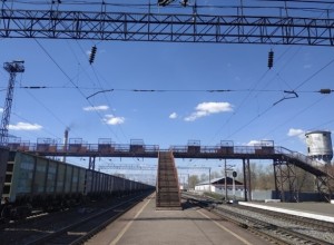 Под Екатеринбургом подожгли шкафы на железнодорожных путях