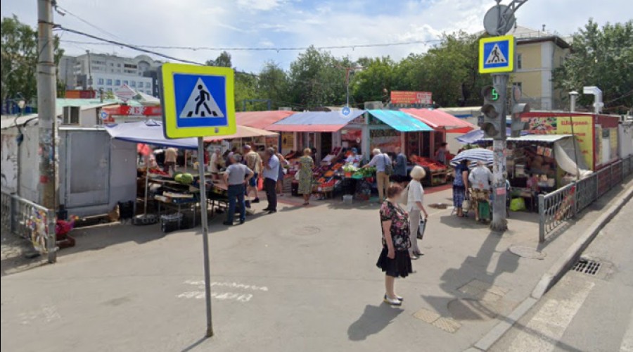 Брат депутата гордумы купил популярный рынок в Екатеринбурге