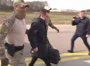 Отпущенный в рамках обмена в США американец Рид отправился воевать за ВСУ