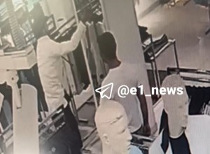 В «Мегаполисе» двое парней попытались обокрасть магазин, но глупо выдали себя