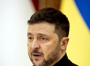 «Вам не стыдно?» Венгрия дала Зеленскому пощечину, а он пригрозил убить Орбана — во Франции ситуацию назвали беспрецедентной