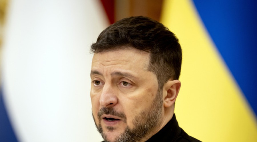 «Вам не стыдно?» Венгрия дала Зеленскому пощечину, а он пригрозил убить Орбана — во Франции ситуацию назвали беспрецедентной