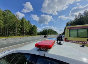 Пассажир легковушки впал в кому после аварии на ЕКАД
