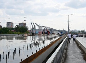Движение по правому путепроводу развязки у «Калины» в Екатеринбурге запустят в августе