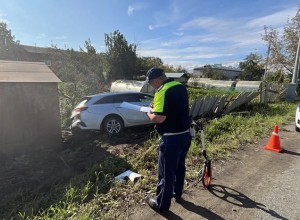 В Горном Щите погиб въехавший в забор водитель KIA Ceed