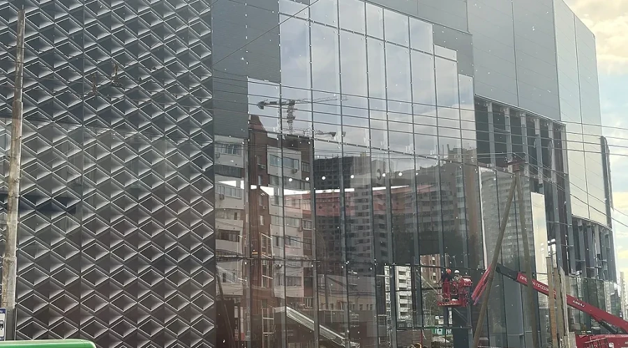 Срок открытия ТЦ «Золотой» в Екатеринбурге перенесли в четвертый раз