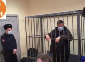 Гособвинение запросило наказание для обвиняемого в коррупции «десантника» Евгения Тетерина