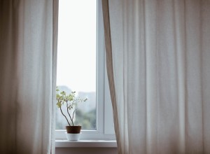 На Урале 10-летняя девочка выжила после падения с 9-ого этажа