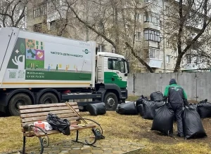 В «Спецавтобазе» рассказали, как будут вывозить мусор во время майских праздников в Екатеринбурге
