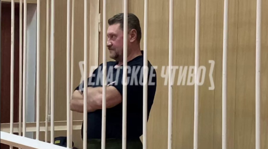 Мужчина, расстрелявший подростков под Нижним Тагилом, попросился на СВО