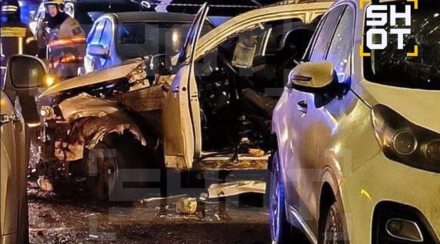 В Москве взорвался внедорожник, за рулём которого был генерал-лейтенант