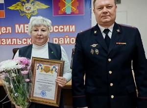 Сотрудники банка спасли родителей погибшего на СВО уральца от перевода 12 млн рублей мошенникам