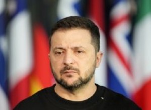 Bloomberg: Зеленский боится нового майдана и отстранения от власти