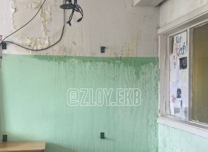 На ВИЗе затопило школу