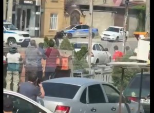 В Махачкале неизвестные расстреляли троих сотрудников ГИБДД