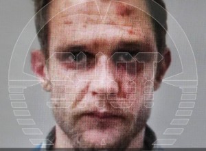 «Думал, ткну его — и он исчезнет». На рейсе Бангкок — Москва один пассажир напал на другого с вилкой