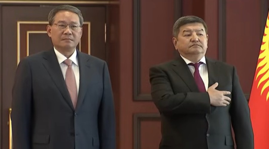 Зеленский заявил, что это он отказал во встрече Китаю, а не Китай ему