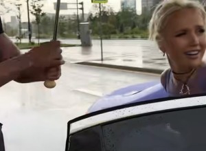 Клава Кока снялась в кино вместе с «Уральским пельменем»