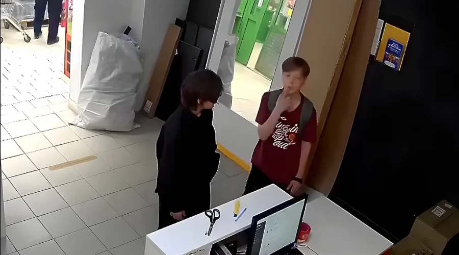 Дети ограбили ПВЗ на Фронтовых бригад