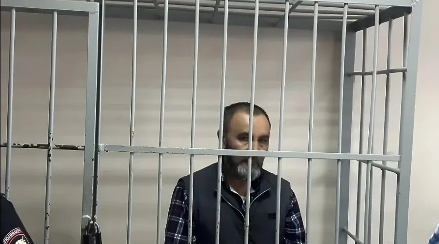 Мигрантам могут запретить работать в общественном транспорте Екатеринбурга после ДТП на 8 Марта