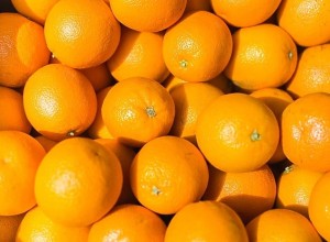 В екатеринбургские магазины завезли тонны заражённых апельсинов из Африки