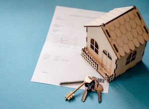 В Екатеринбурге спрогнозировали падение цен на квартиры