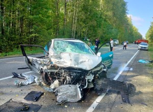 Семья с детьми пострадала в серьезном ДТП под Серовом