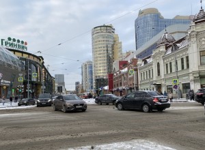Синоптик рассказал, когда в Свердловской области закончится аномальное тепло