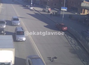 Опубликовано ВИДЕО вчерашнего ДТП у «Таганского ряда» с пятью пострадавшими