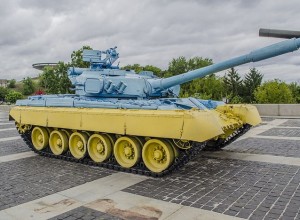 Движение затруднено: на Пермском тракте загорелась фура