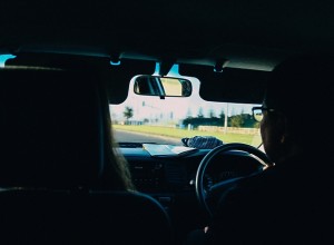 У свердловчанина конфисковали машину в собственность государства за езду в пьяном виде