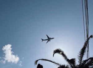 Сотрудник Уральского завода гражданской авиации услышал слово «полет» и лишился 6 миллионов