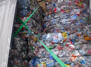 Таможенники не дали ввезти из Казахстана в Екатеринбург 15 тонн отходов