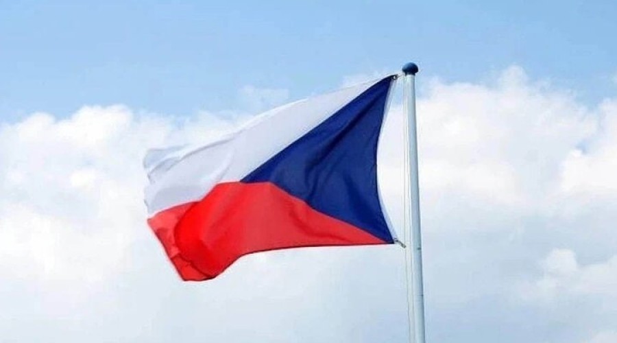 LN: Чехия попросит ЕС продлить разрешение на импорт российского топлива