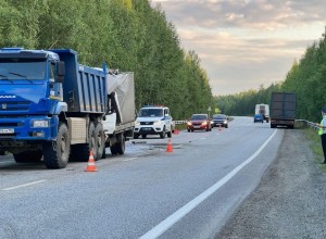 Водитель фургона погиб на Серовском тракте, врезавшись в попутный КамАЗ
