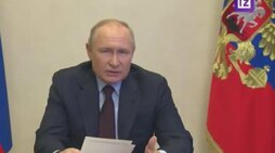 «Меньше барахла — меньше клопов». Путин нашел пользу от западных санкций 