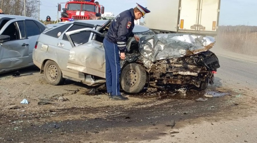 В страшном ДТП на Тюменском тракте погиб отец 10-ых детей