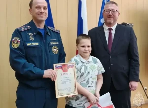 В Реже наградили 9-летнего друга утонувшей девочки за вторую, им спасенную 