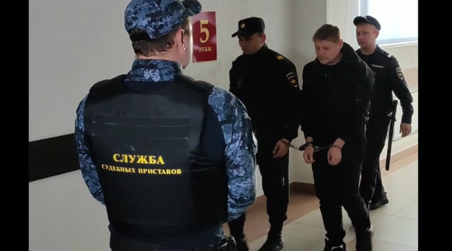 В Екатеринбурге арестовали мужчину, подозреваемого в изнасиловании 12-летнего мальчика