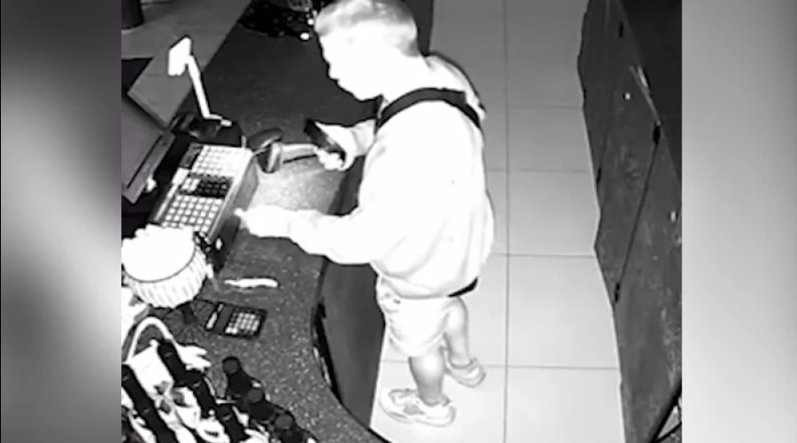 В Екатеринбурге завёлся винный вор
