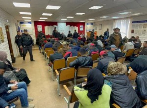 На Урале из 5305 человек, получивших гражданство РФ в 2023 году, лишь 31 в быту говорит по-русски