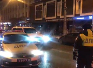 В центре Екатеринбурга у бара насмерть сбили девушку