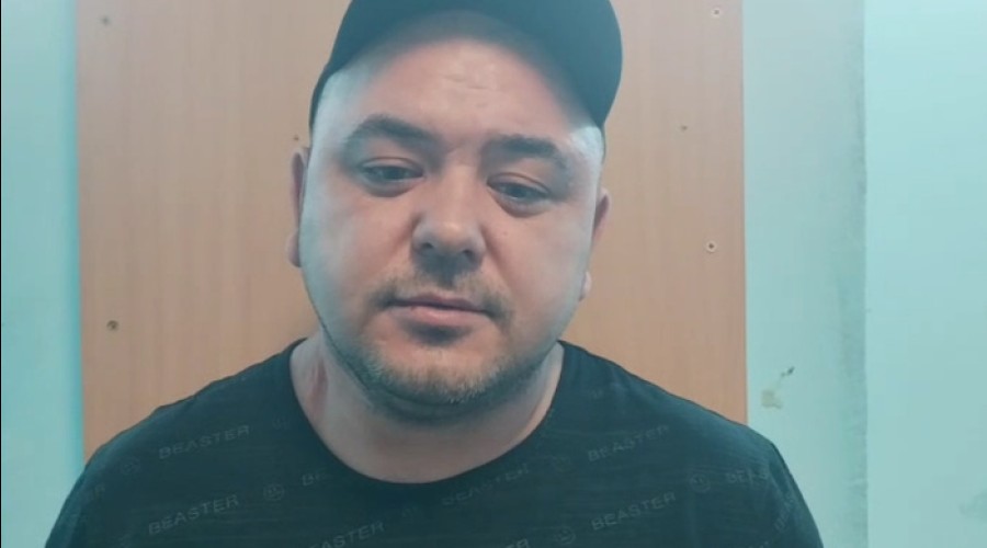В Свердловской области неадекватный мужчина ударил ребенка и кинул велосипед в машину