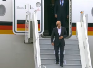 Focus: Шольц опозорился, отказавшись от пожатия руки Лаврову на G20