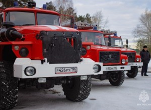 Неизвестные сожгли автомобиль у екатеринбургского педагога